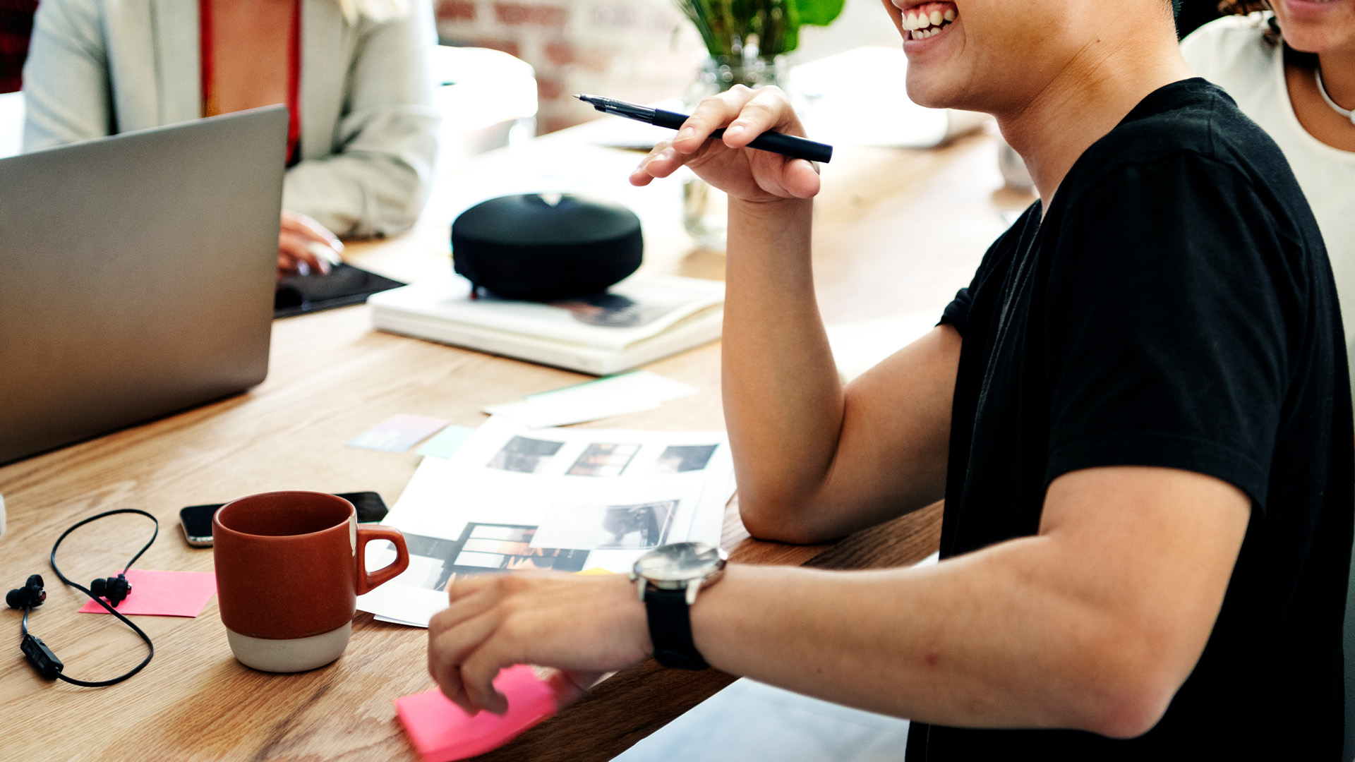 Top 6 Crisis Management Techniques That Preserve Brand Reputation – Ladybug